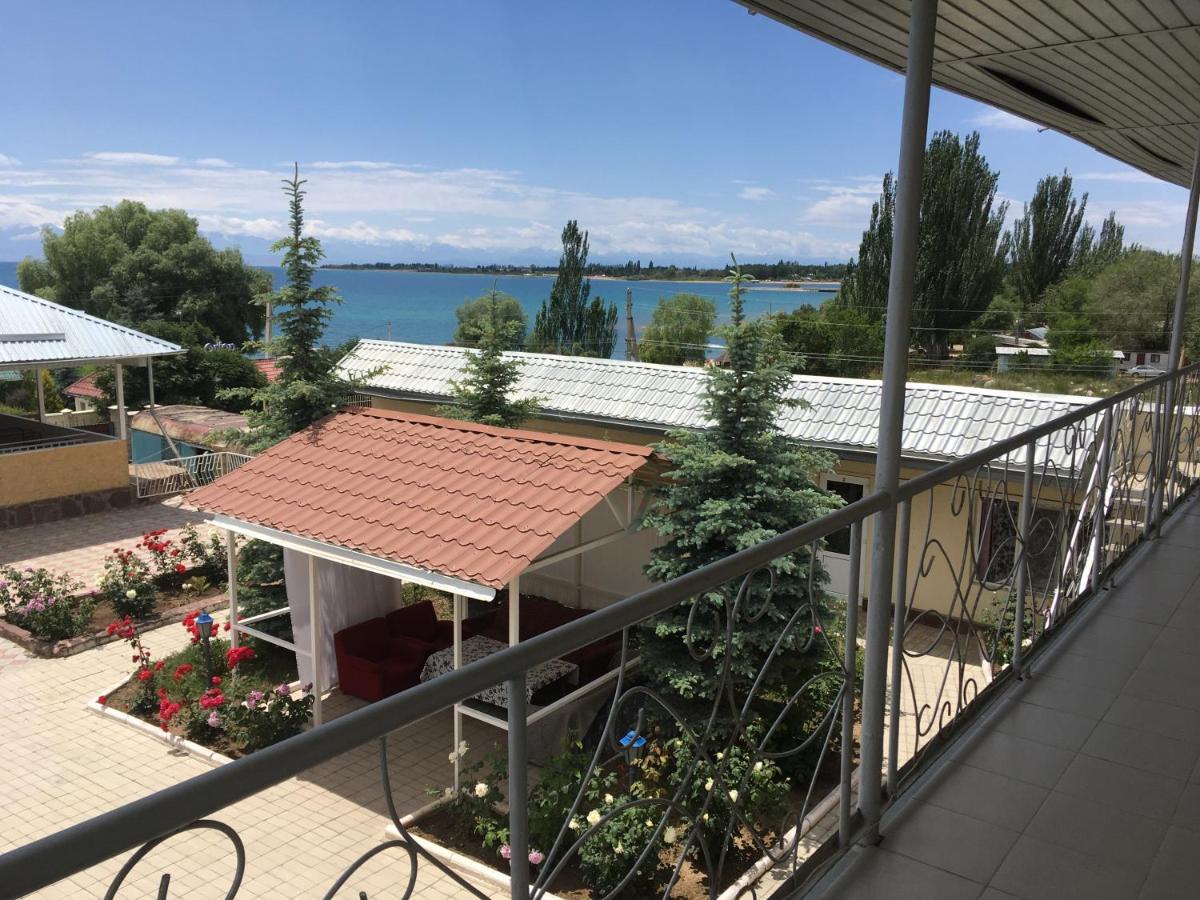 Эдем Hotel Cholponata Buitenkant foto