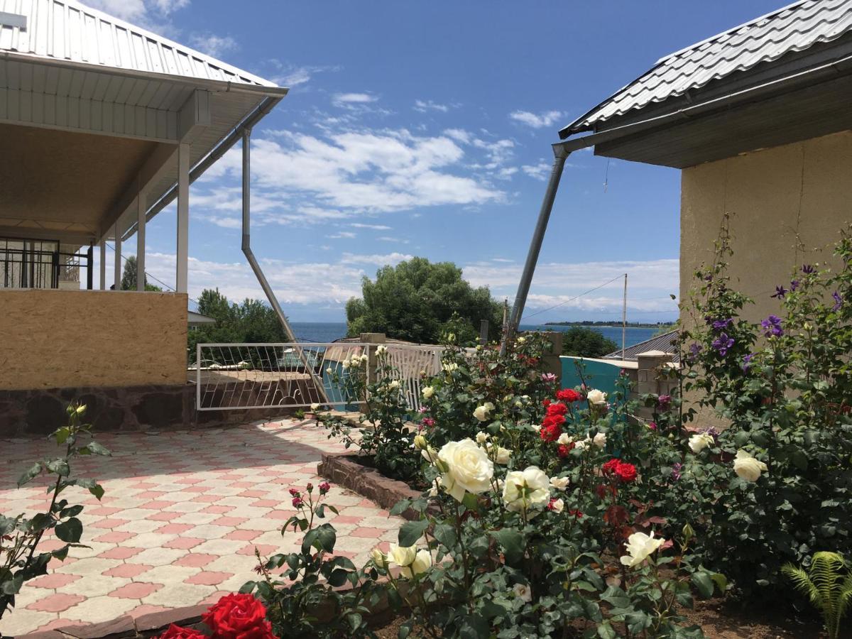 Эдем Hotel Cholponata Buitenkant foto