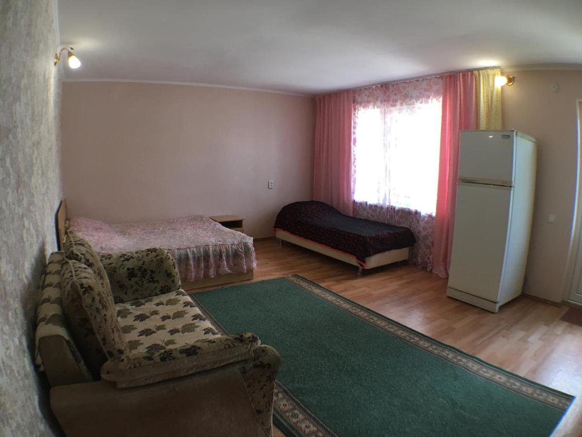 Эдем Hotel Cholponata Buitenkant foto