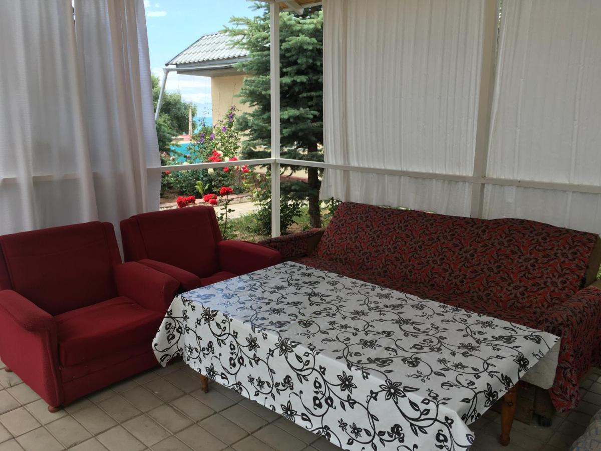Эдем Hotel Cholponata Buitenkant foto