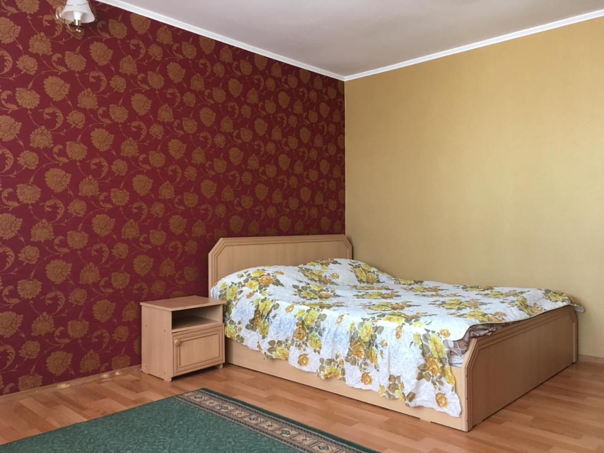 Эдем Hotel Cholponata Buitenkant foto